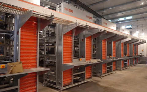 Automatic Layer Cage System
